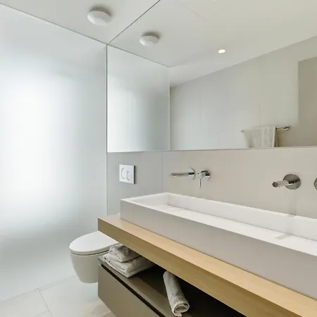 Meridian - Epicentro Del Lujo Contemporáneo En Golf Villa *