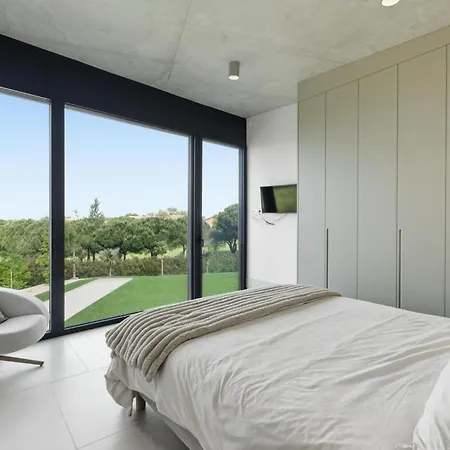 Meridian - Epicentro Del Lujo Contemporáneo En Golf Peralada (Perelada)