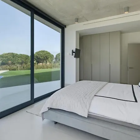Meridian - Epicentro Del Lujo Contemporaneo En Golf Villa Peralada