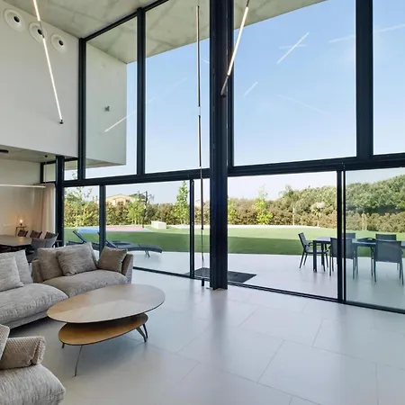 Meridian - Epicentro Del Lujo Contemporaneo En Golf *
