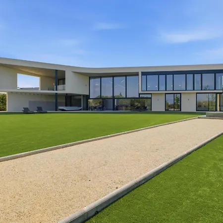 Meridian - Epicentro Del Lujo Contemporáneo En Golf * Peralada (Perelada)